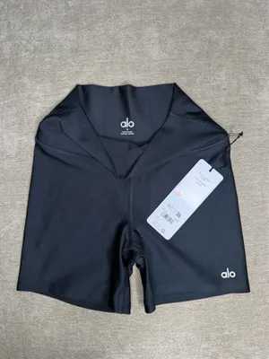 Alo Yoga Airlift Energy Shorts Small 5" Black thumbnail 3