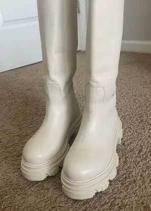 Steve Madden Boots thumbnail 3
