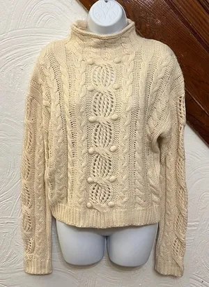 parisian collection handcrafted with love sweater size M/L‎ thumbnail 1