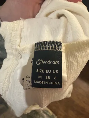 Shein White Crop Top thumbnail 3