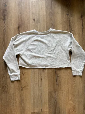 Colosseum Light Grey Cropped Crewneck Sweatshirt thumbnail 6