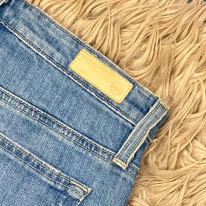 AG Adriano Goldschmied the Isabelle jeans size 26 thumbnail 5