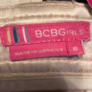 Size 6 BCBGirls new with tags pants. thumbnail 3