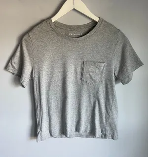 Everlane Grey Pocket T-Shirt 100% Cotton size Small Frocket Minimalist‎ Basic thumbnail 1