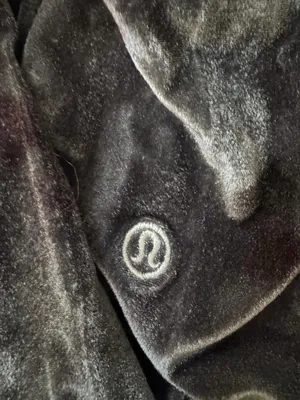 Lululemon estimated size 4 Women Warm Down Crew Velour Sweatshirt thumbnail 4