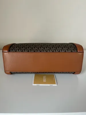 Michael Kors Purse thumbnail 4