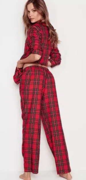 Victoria's Secret Pajama Set thumbnail 1
