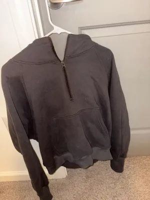 Hoodie Half thumbnail 1