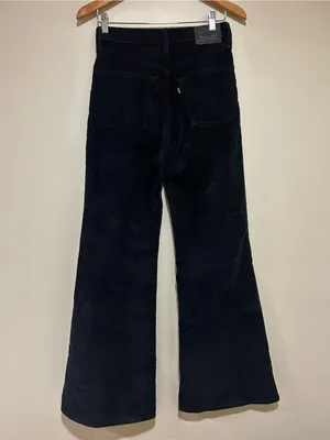 Levi's Ribcage Bell Black Corduroy Flare Pants Size 27 thumbnail 5