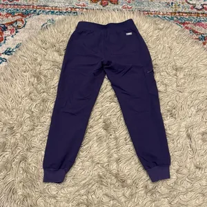 Figs scrub bottoms size XXS P purple shadow thumbnail 4
