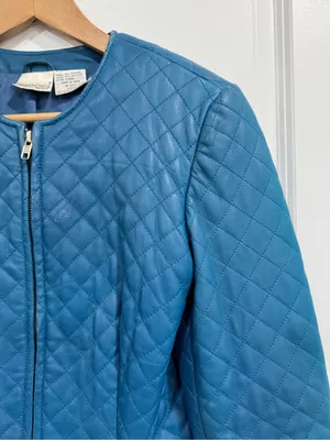 VTG Newport News Quilted Leather Jacket Size 6 Blue Collarless Zip Front thumbnail 5