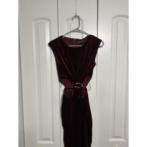 D.ARK Dress Velvet Cutout Burgundy Gold Hardware Midi M NWOT Aesthetic thumbnail 4
