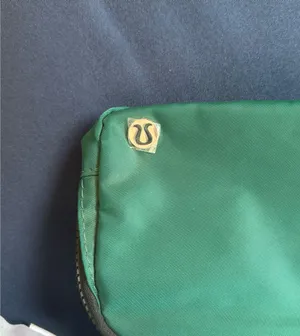 Green Lululemon Belt Everywhere Bag 1L thumbnail 3