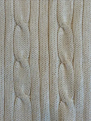 LIZWEAR Vintage Classic Cream Cable Knit Women’s Sweater Size Large thumbnail 4