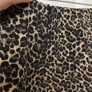 Sezane | Sézane | Jupe Calvi / Calvi Mini Skirt | Leopard Marron Dore | Fr Sz 38 thumbnail 6