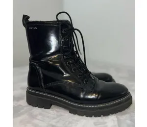BENCH Women’s Lace Up Black Moto Combat Boots 10 thumbnail 1