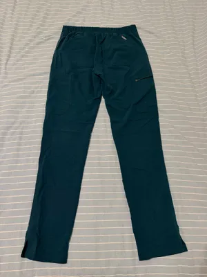 FIGS Scrub Pants thumbnail 2