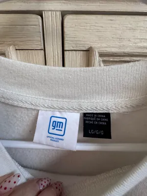 Oversized crewneck thumbnail 2