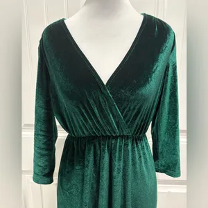 Baltic Born Deep Green Velvet Maxi Dress thumbnail 5