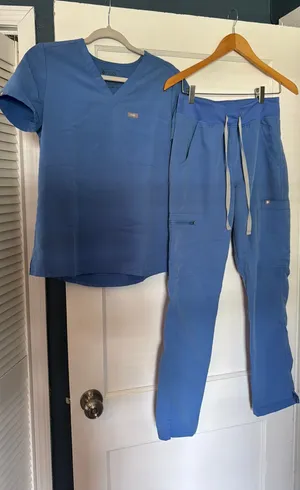 FIGS ceil blue Catarina scrub top and yola pants set thumbnail 1