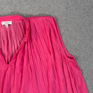 Current Air Pleated Sleeveless Blouse Women's Medium Pink Satin V-Neck Flowy thumbnail 2