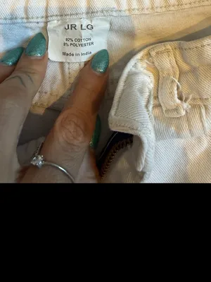Juniors Large White Jeans Denim Shorts thumbnail 4