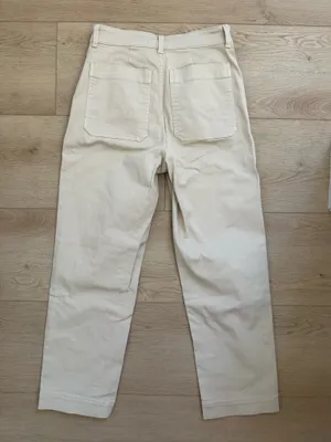 Everlane Women’s Cream Beige High Rise Straight Leg Crop Denim Pants Size 2 thumbnail 2