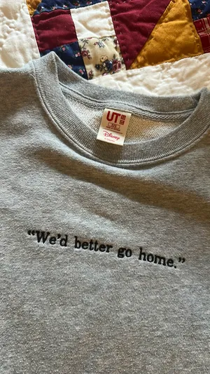 Uniqlo Disney sweatshirt xxs thumbnail 3
