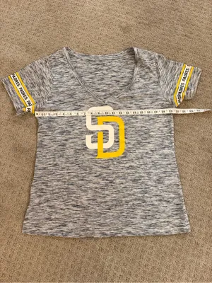 5th & Ocean New Era San Diego Padres Womens V-Neck Tee Shirt 2XL Heather Gray thumbnail 7