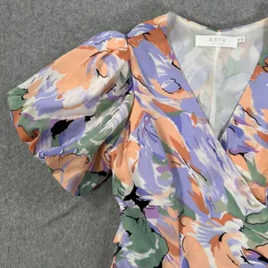 ASTR the Label Puff Sleeve Wrap Dress Women's X-Small V-Neck Purple Floral thumbnail 3