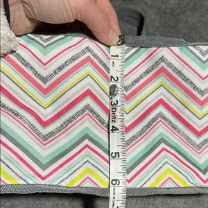 Thirty-One Pink and Yellow Chevron Tote Bag thumbnail 9