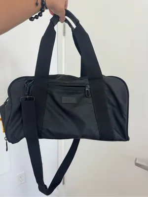 VOORAY Black Duffel Bag thumbnail 1