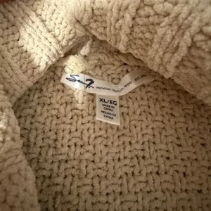 Seven7 Women XL Beige Cable Knit Turtleneck Balloon Sleeve Oversized Sweater thumbnail 3