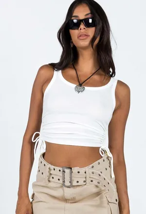 Princess Polly Madelyn Top in White Size 4 thumbnail 1