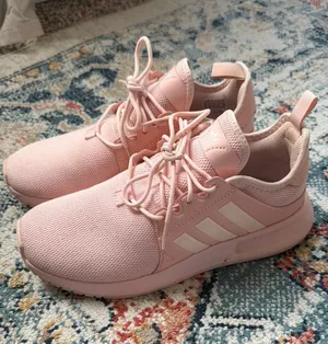Adidas Women’s Shoes thumbnail 1
