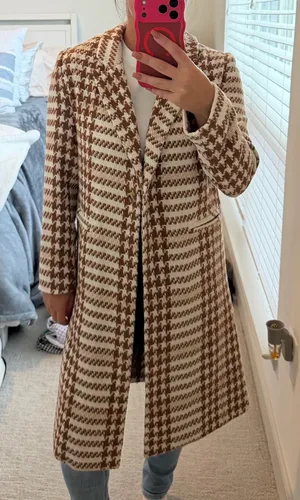 Boutique Long Coat thumbnail 1