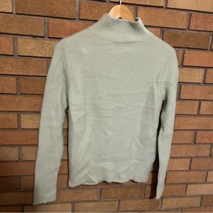 NWT Philosophy Light Green Knit Fuzzy Soft Turtleneck Sweater Women’s Size M thumbnail 2
