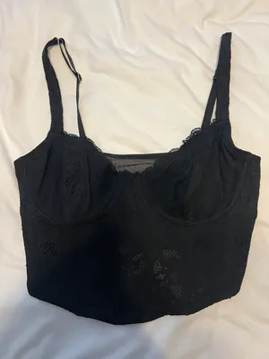 Hollister Top thumbnail 1