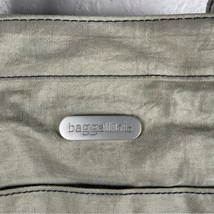 Baggallini  3 compartment shoulder bag thumbnail 4
