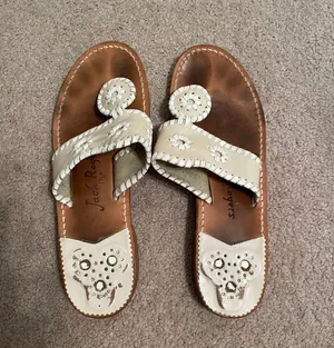 Shoes thumbnail 1