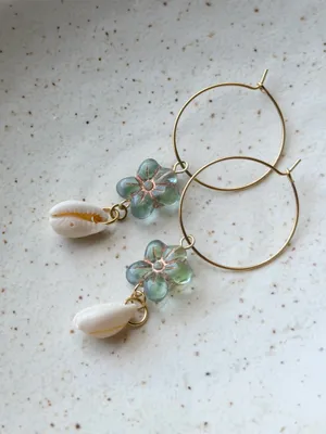 Handmade quality Czech glass flower beads & natural cowrie seashell hoop dangle earrings 🌀💕 thumbnail 4