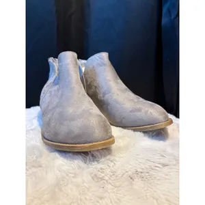 Grey Faux Suede Ankle Boots Pointed Toe Low Block Heel Rear Zip Size 6 thumbnail 6