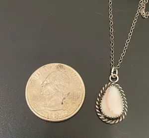 Vintage Native American Sterling Silver Mother Of Pearl Teardrop Pendant Necklac thumbnail 5
