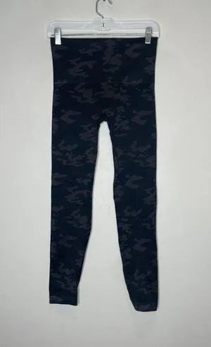 Spanx Navy Blue Gray Camo Seamless Look At Me Now Leggings Size Large thumbnail 2