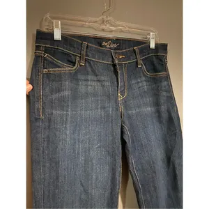 Old Navy Medium Wash The Diva Straight Leg Jeans NWOT Size 6 Long thumbnail 3