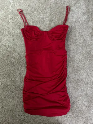 Red Dress thumbnail 3