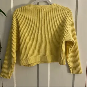 Abercrombie‎ & Fitch Yellow Sweater thumbnail 4