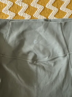 Athleta Light Green Leggings thumbnail 7