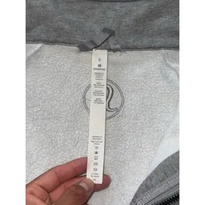 Lululemon Women's Light as Warmth Jacket Grey Fleece Full Zip Size‎ 6 thumbnail 7