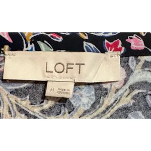 LOFT Floral Blouse Womens Medium Navy Blue‎ Pink Excellent Ruffle Sleeve Top thumbnail 3